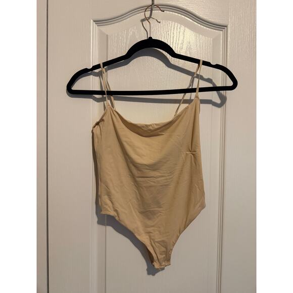 Skims bodysuit - Picture 1 of 4